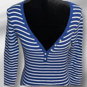 Pieces Size Large Pearl Button V-Neck Blue Ribbed Stripped Long Sleeve Sweater
